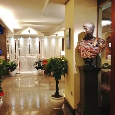Hotel Augustus
