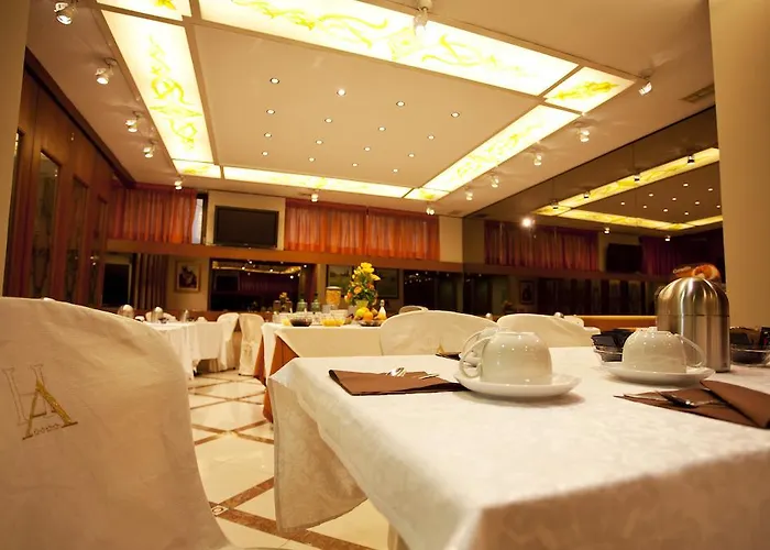 Augustus 4* Ottaviano