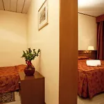 Augustus Hotel