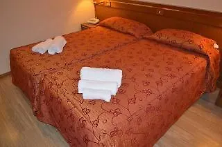 Augustus Hotel 4*