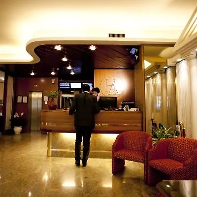 Augustus オッタヴィアーノ