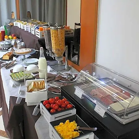 Hotel Augustus 4*