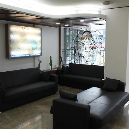 Augustus 4* Ottaviano