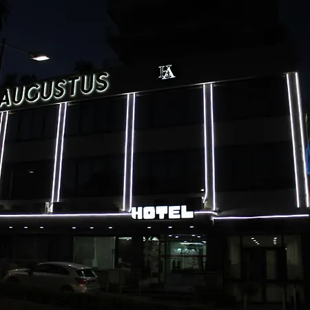 Augustus 4*