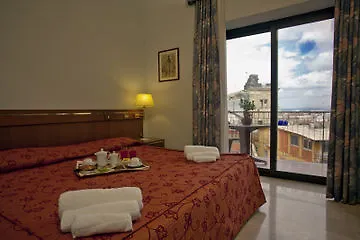 Hotel Augustus 4*